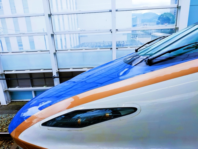 かがやき新幹線