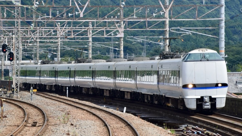 特急サンダーバード