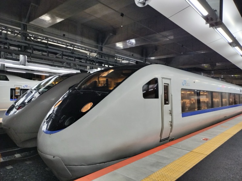 特急サンダーバード